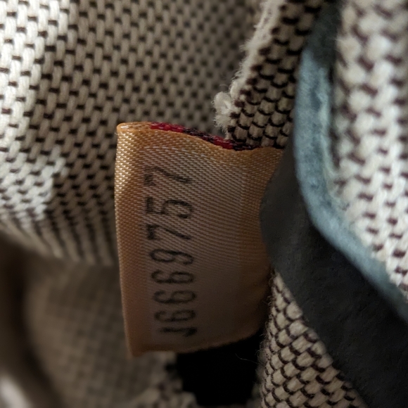 Dooney & Bourke purse - Picture 14 of 14